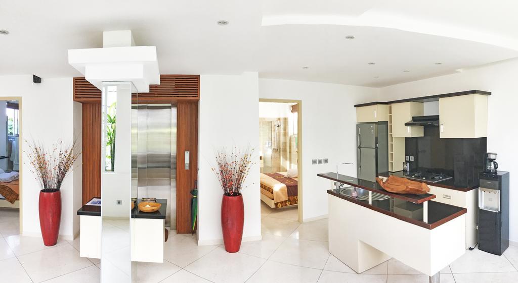 Flora Apartment Bali Seminyak  Exterior photo